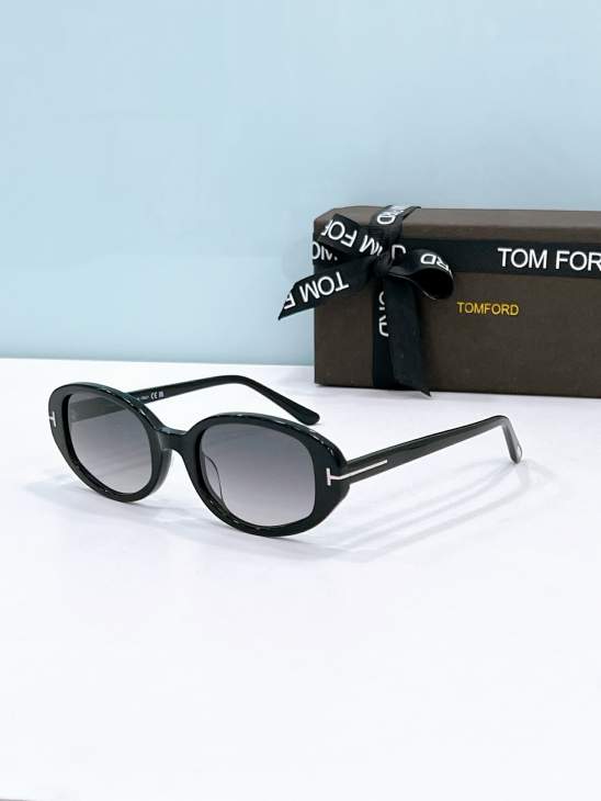 Picture of Tom Ford Sunglasses _SKUfw79566478fw